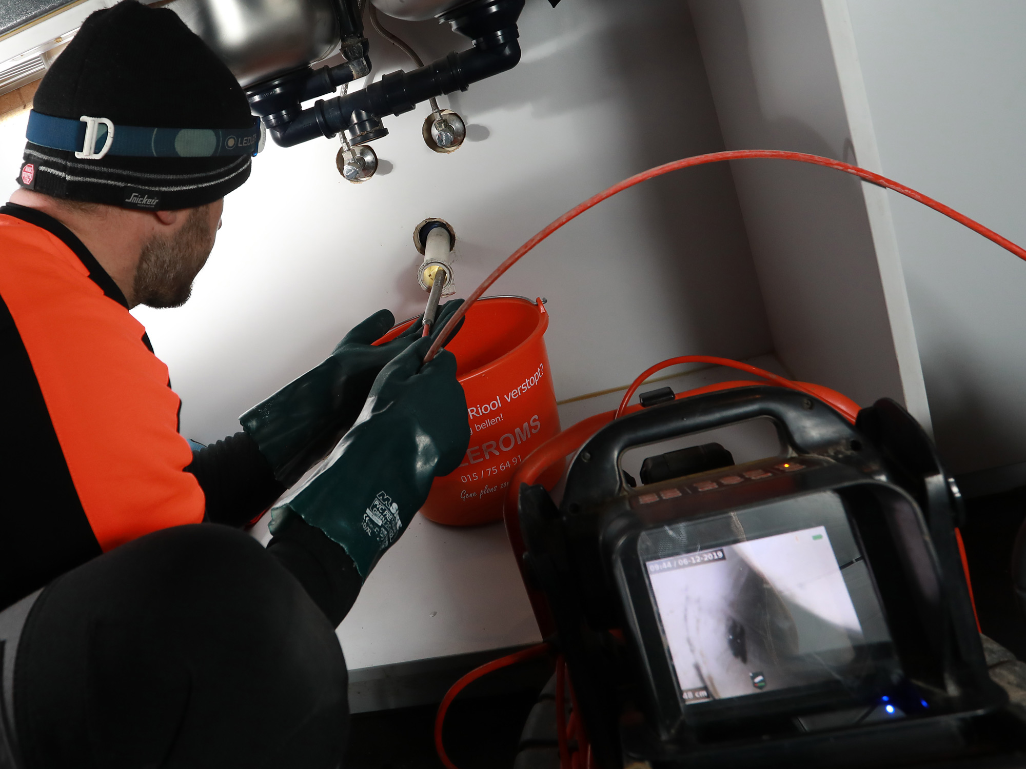 Hoe werkt een ontstoppingsveer? En is het efficiënt? Lazeroms